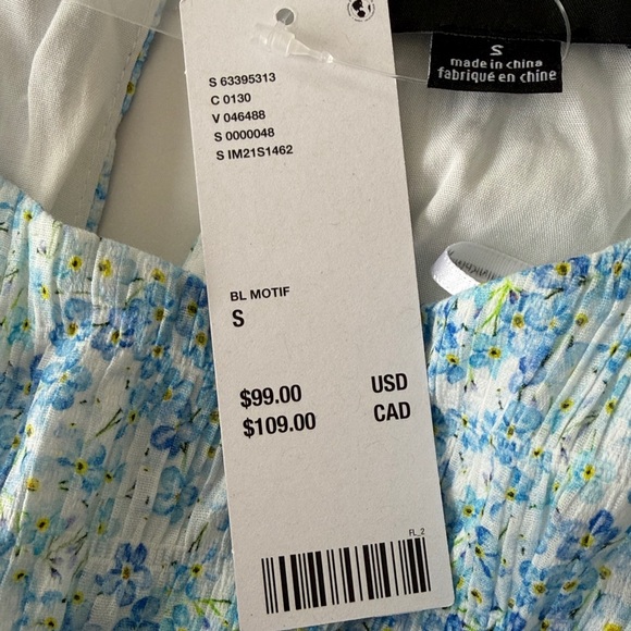 NWT MINKPINK dress size S blue white ruffles cottagecore floral - Picture 8 of 9